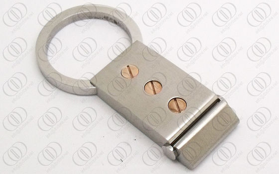 مسامير وردة نوع ذهب لهجات الفولاذ المقاوم للصدأ حامل مفتاح سلسلة المفاتيح للرجال